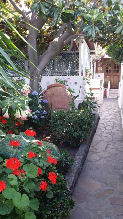 סטרומבולי Aquilone Residence מראה חיצוני תמונה
